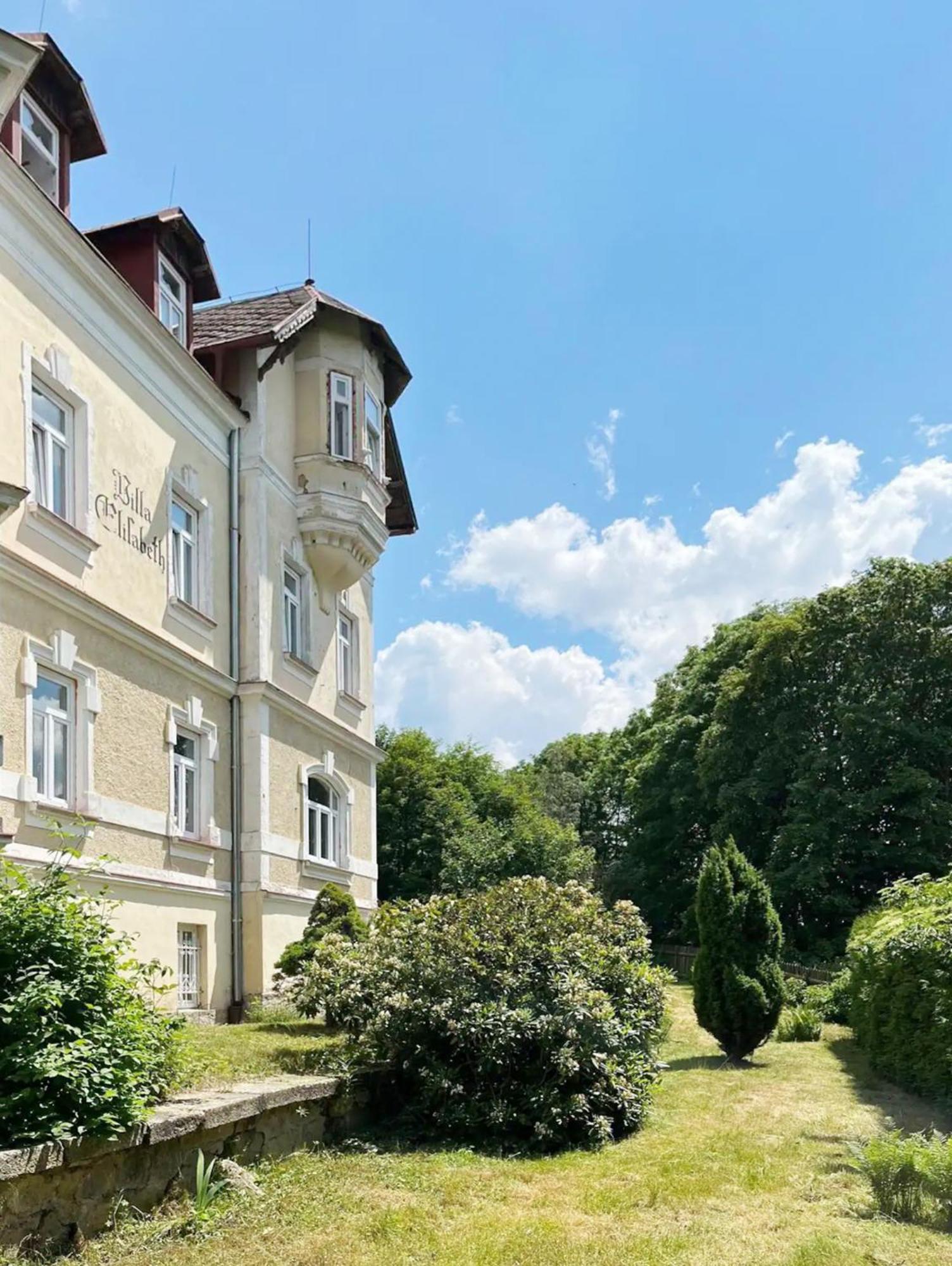 Golf Apartment Villa Elisabeth Mariánské Lázně Extérieur photo